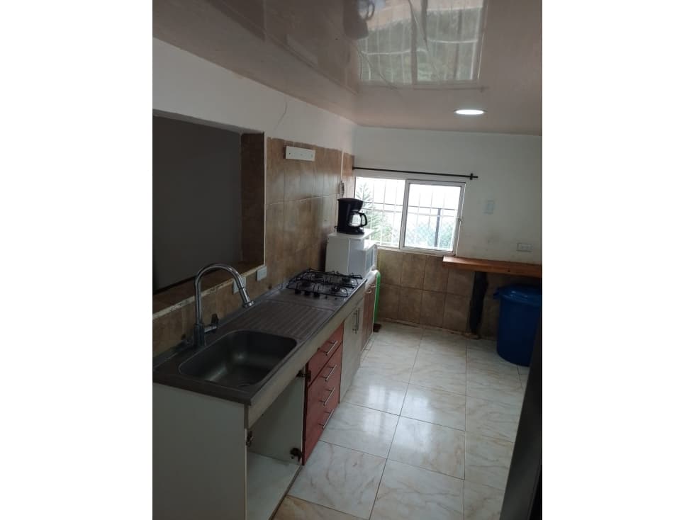 SE VENDE PROPIEDAD INDEPENDIENTE EN DAPA CON DOS CASAS DE 1004 M2 - 1