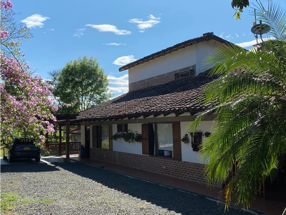 SE VENDE CASA CAMPESTRE EN DAPA EN PARCELACION MIRALIA DE 3900 M2 - 1
