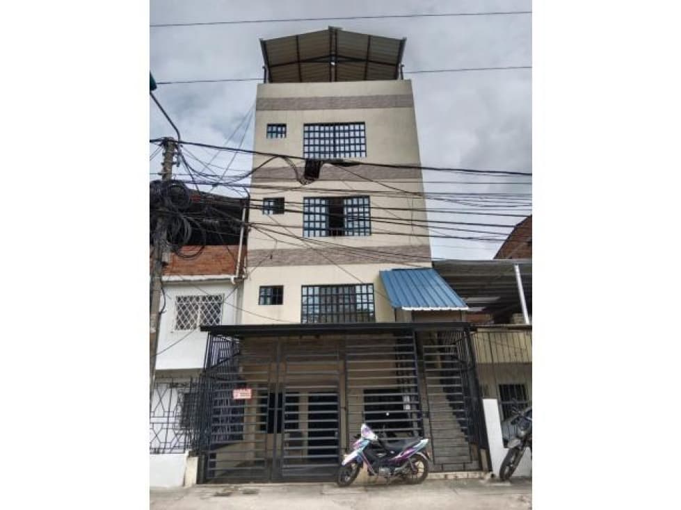 Vendo Edificio en el Trebol - 1