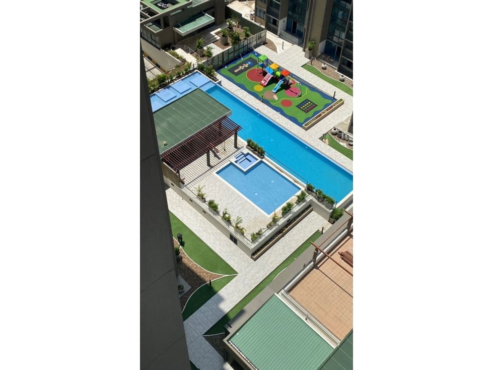 ARRIENDO APARTAMENTO AMOBLADO BARRIO RIO ALTO - 1
