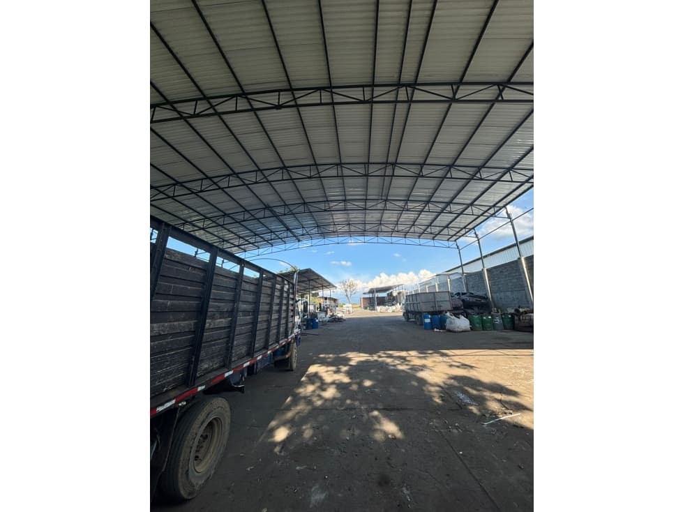 VENTA BODEGA LA DOLORES SECTOR CAUCASECO - 1