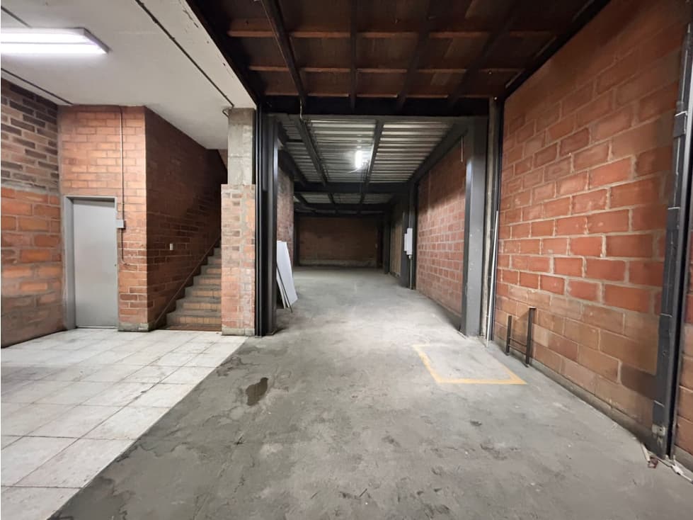 Arriendo bodega en Envigado - Univegas - 1