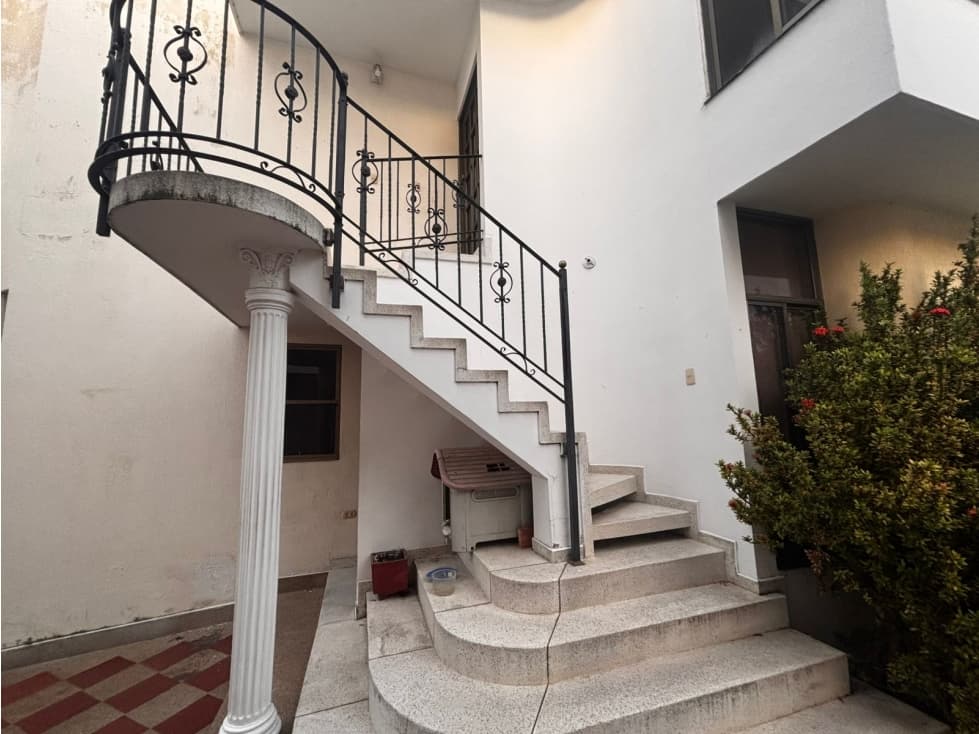 SE ARRIENDA APARTAMENTO EN VILLA SOFIA, EN EL GRANADA - 1