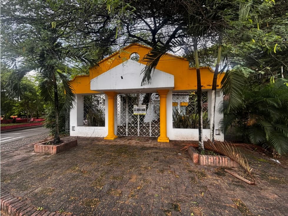 SE ARRIENDA ESPECTACULAR LOCAL COMERCIAL AV KENNEDY, GIRARDOT - 1