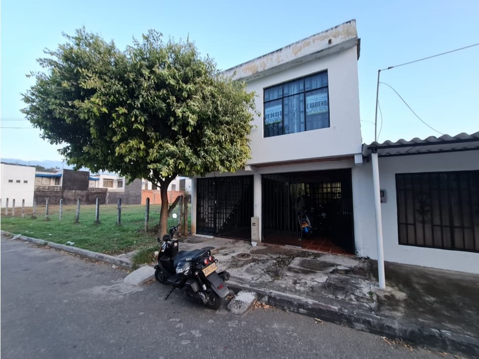 SE VENDE O ARRIENDA APARTAMENTO 2 PISO EN LA COLINA - 1