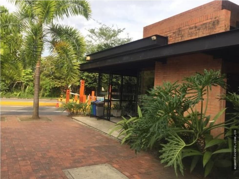 RENTA OFICINA EN EL CENTRO LOGISTICO GALICIA PEREIRA - 1