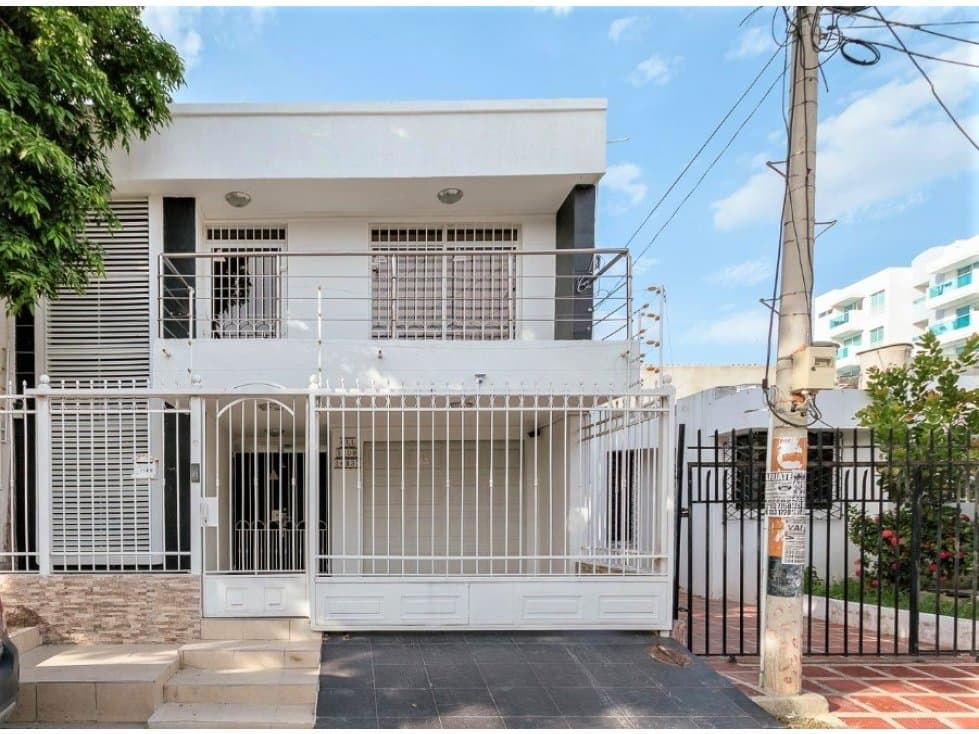 CASA EN VENTA - SECTOR RIASCOS - 1