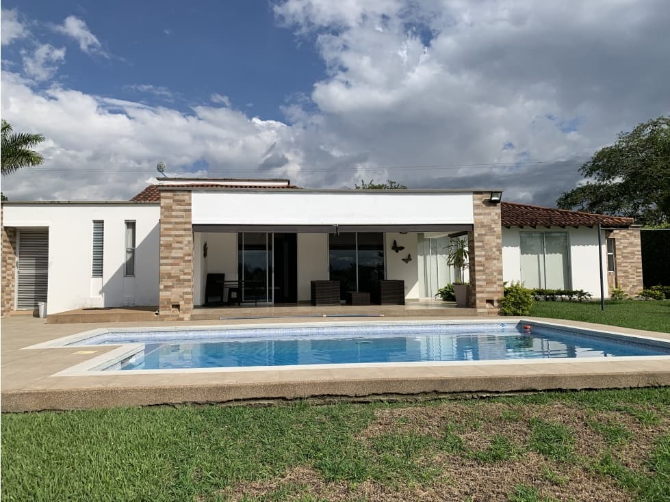 SE ARRIENDA CASA CAMPESTRE AMOBLADA CERCA AL CAIMO - 1