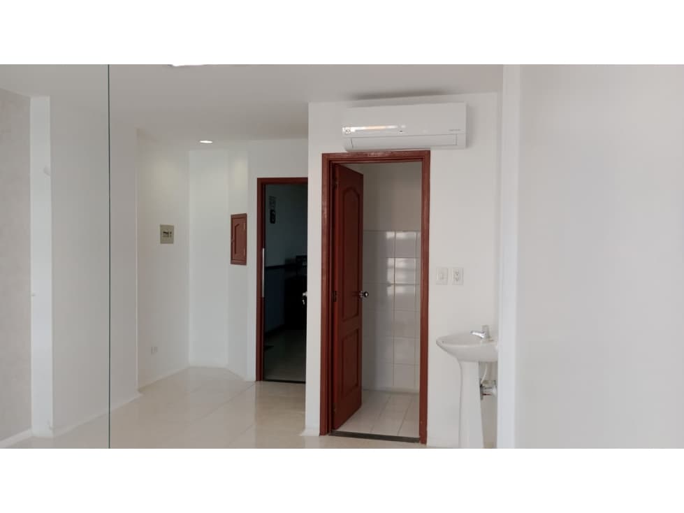 SE ARRIENDA CONSULTORIO SECTOR CLINICAS DE ARMENIA - 1