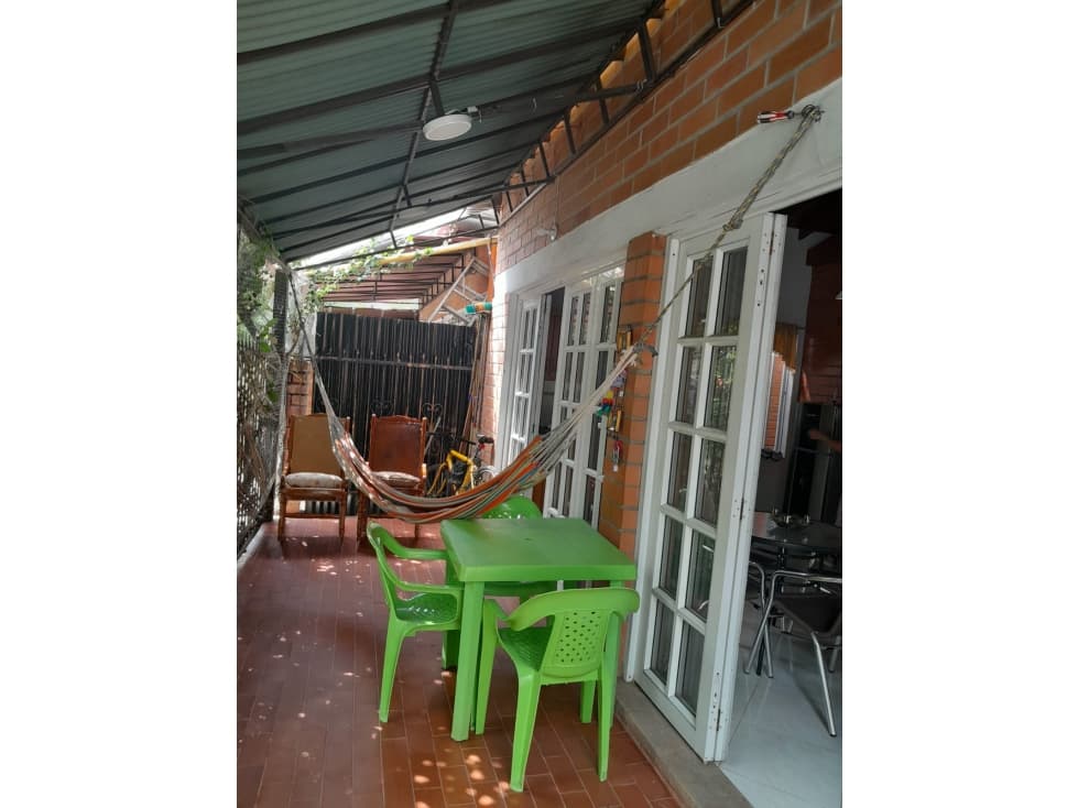 ARRIENDO CASA EN SAN JERONIMO - 1