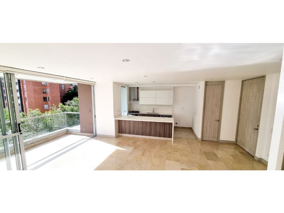 ARRIENDO APARTAMENTO EN EL POBLADO - 1