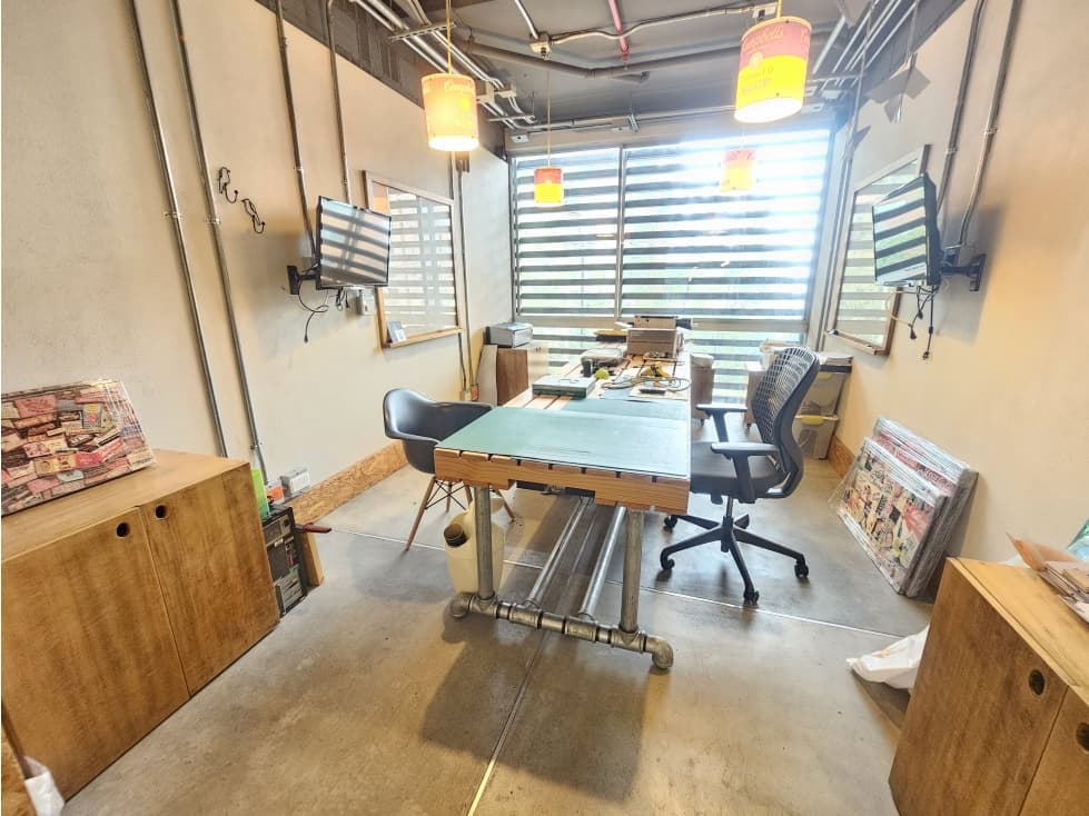 VENTA OFICINA ENVIGADO MALL TERRACINA - 1