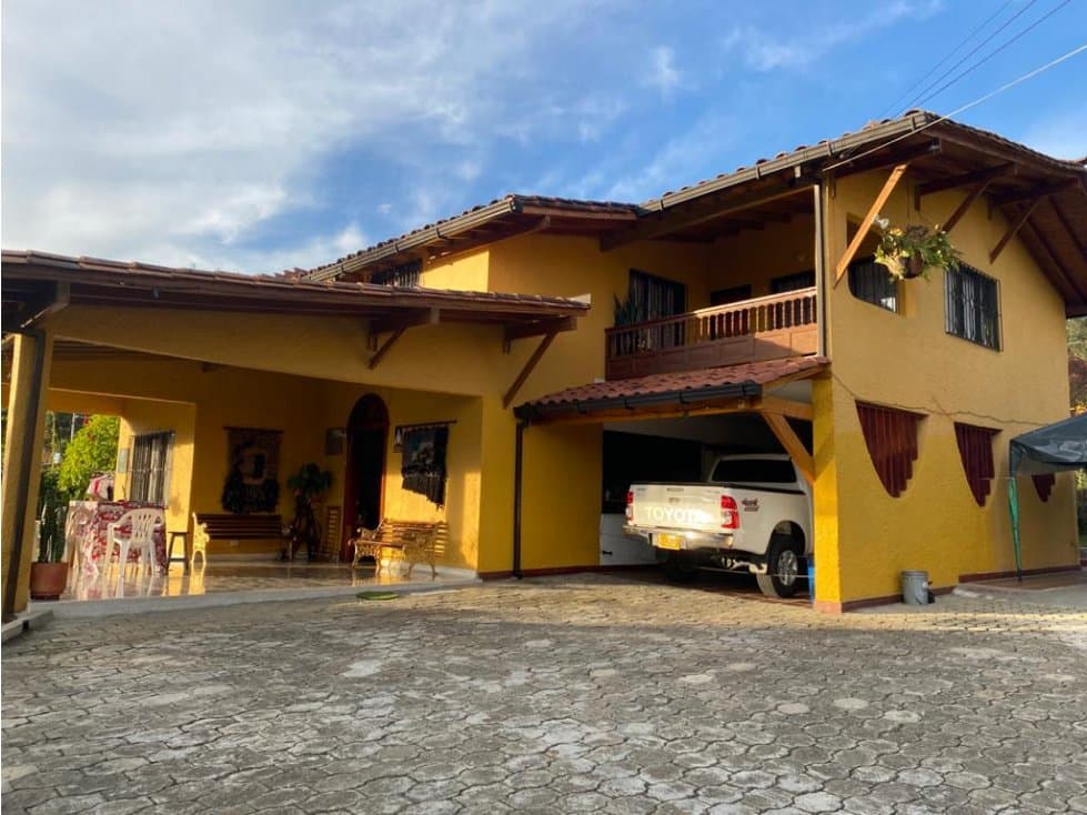 Venta de Casa en Guarne Antioquia - 1