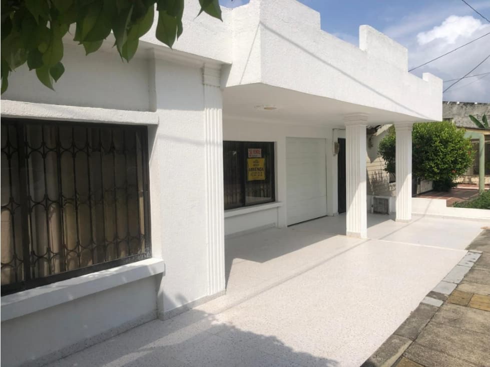 CASA DISPONIBLE PARA ARRIENDO Y VENTA - 1