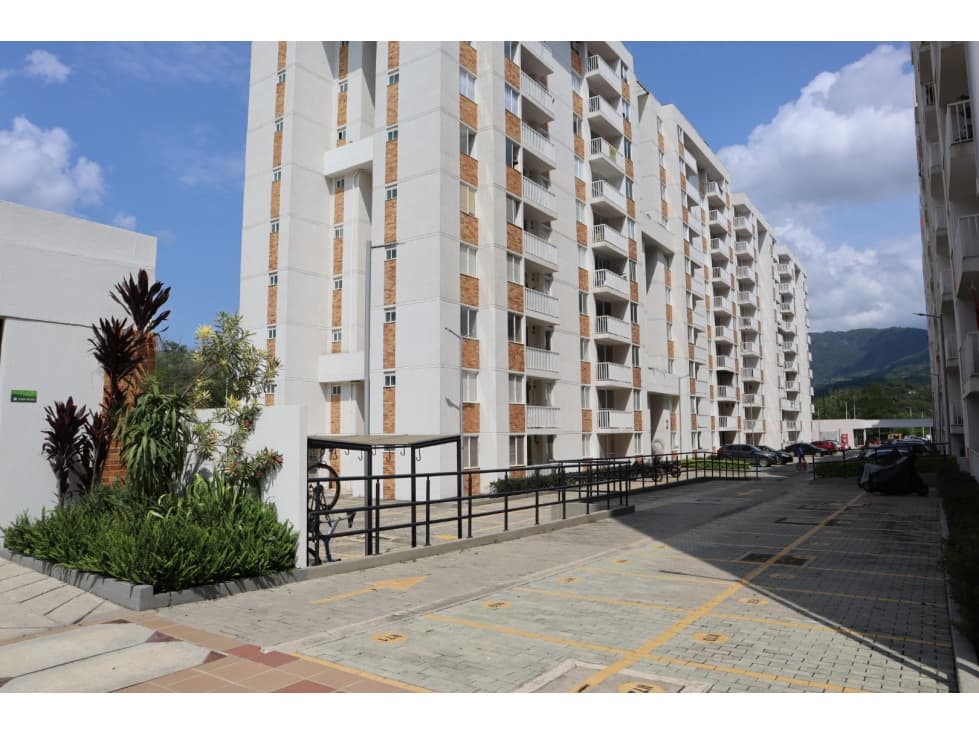 VENDE APARTAMENTO CON ASCENSOR EN VILLETA - 1