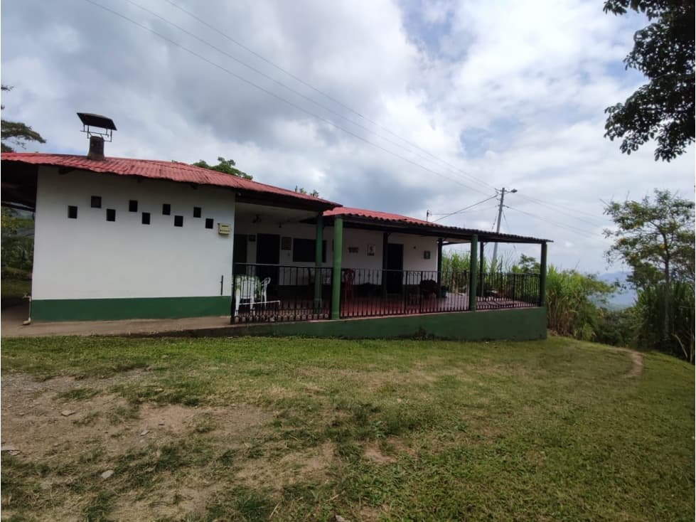 VENDO FINCA EN VILLETA - 1