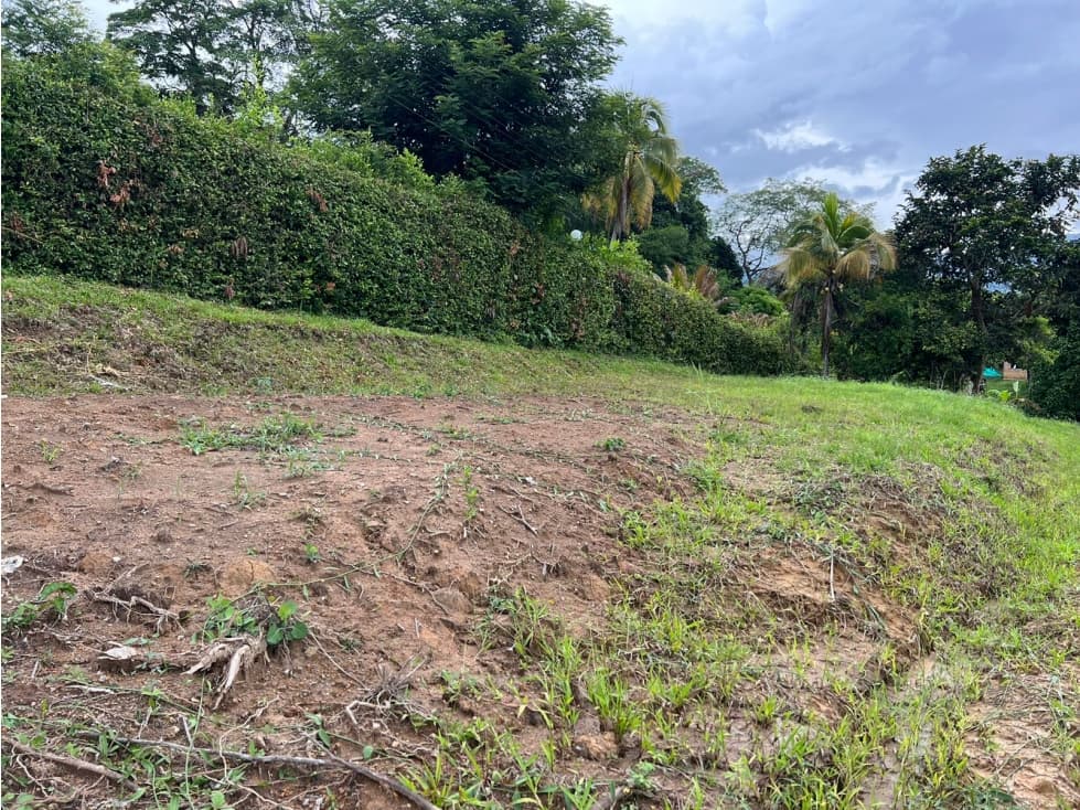 Vende Lote en Conjunto - 1