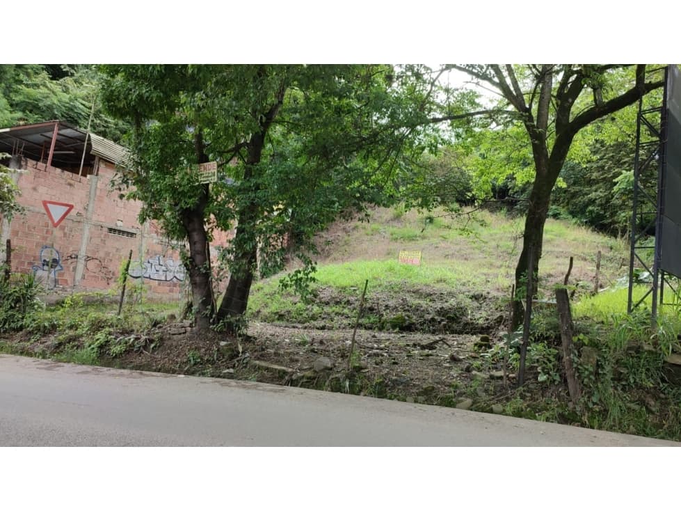 Vende Lote Urbano en Villeta - 1