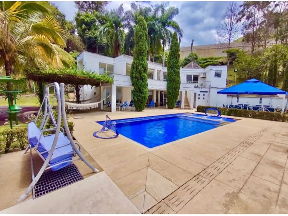 VENDO CASA CAMPESTRE EN LA VEGA CUND - 1