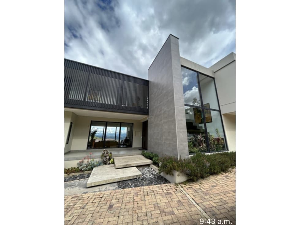 Vendo Casa Campestre en Yerbabuena - 1