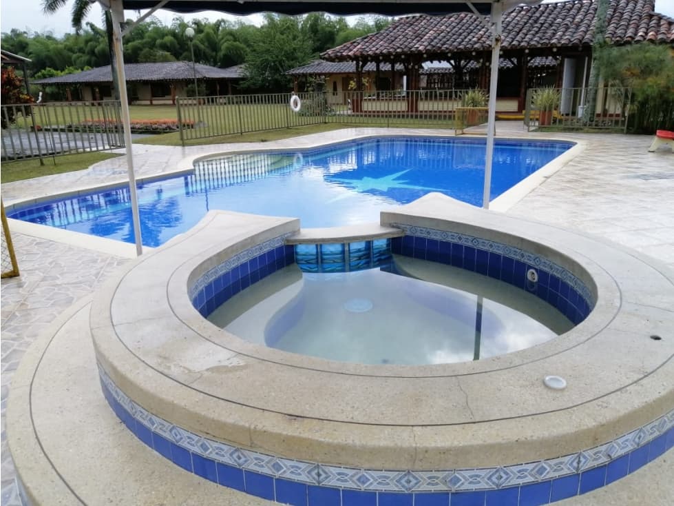 ALQUILER FINCA - HOTEL TURISTICA LA TEBAIDA - 1