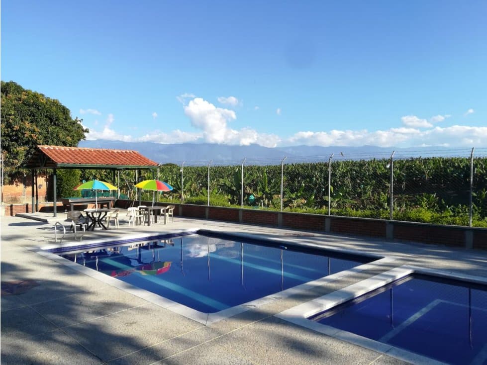 ALQUILER FINCA HOTEL - PUEBLO TAPAO - 1