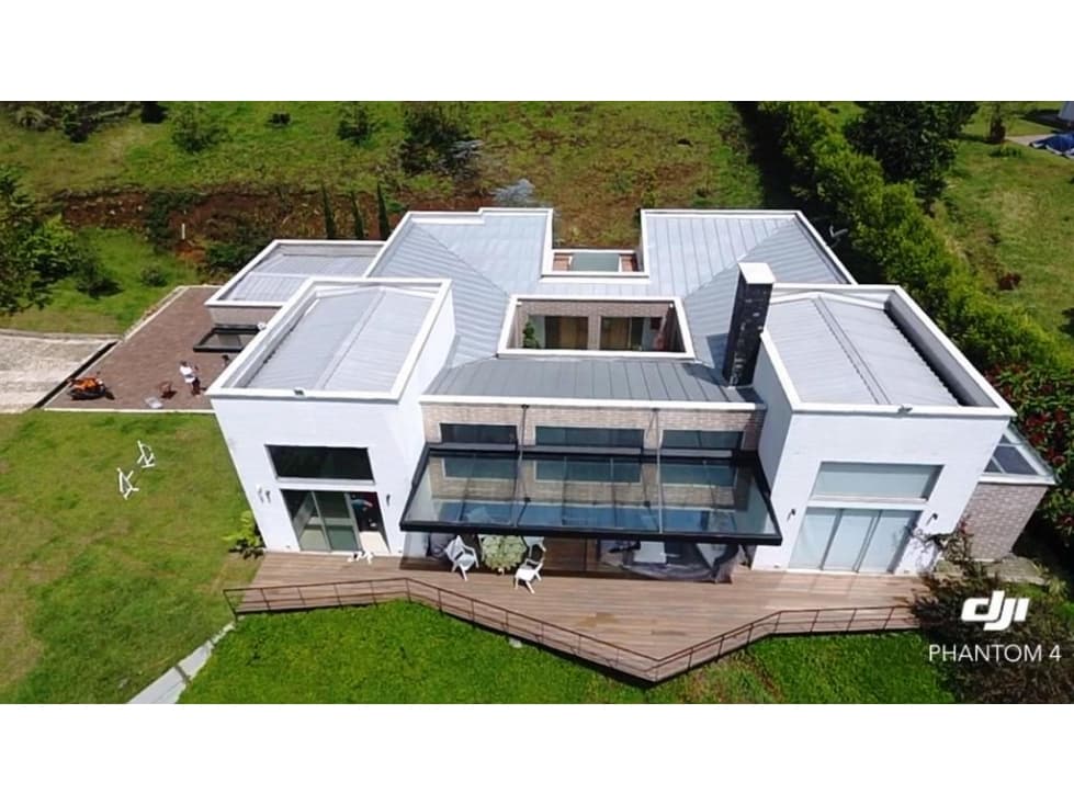 Casa en la Variante de Caldas - 1