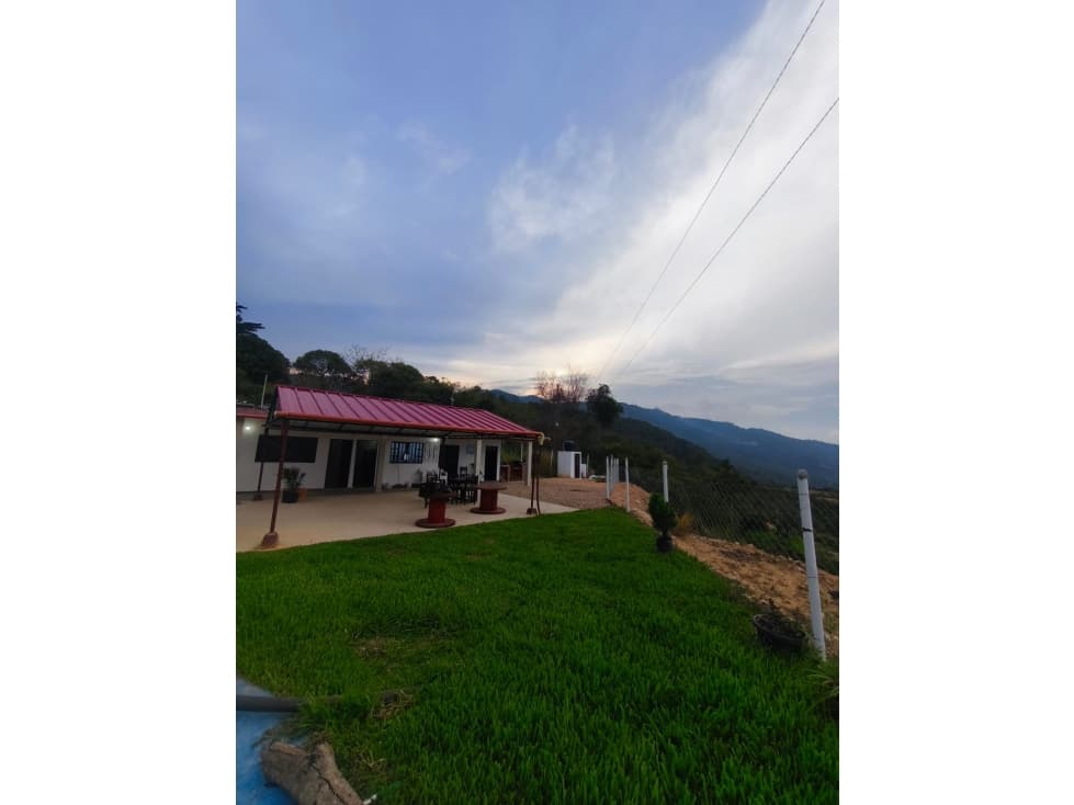 PARCELA EL ALTO GIRÓN - 1