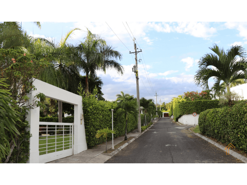 CASA DE RECREO SAN JERONIMO , ANTIOQUIA - 1