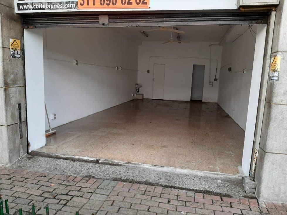 LOCAL EN VENTA EN EL CENTRO SAN ANTONIO , MEDELLÍN, PISO 1 - 1
