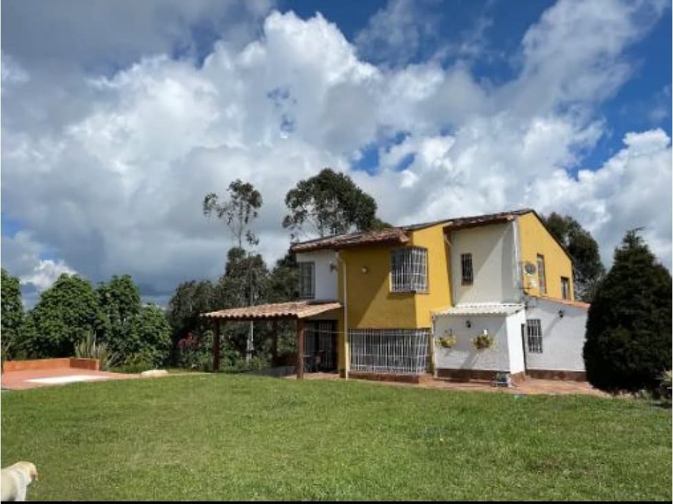 CASA UNIFAMILIAR EN VENTA MARINILLA, ANTIOQUIA - 1