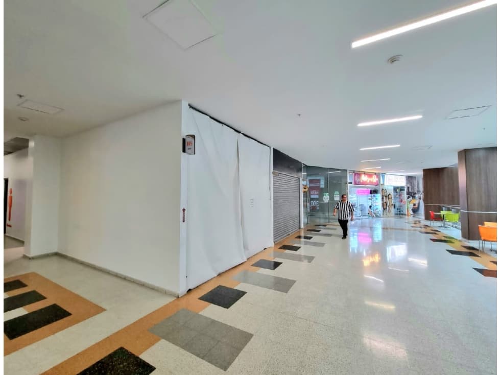 LOCAL EN ARRIENDO SECTOR LA INDEPENDENCIA - 1