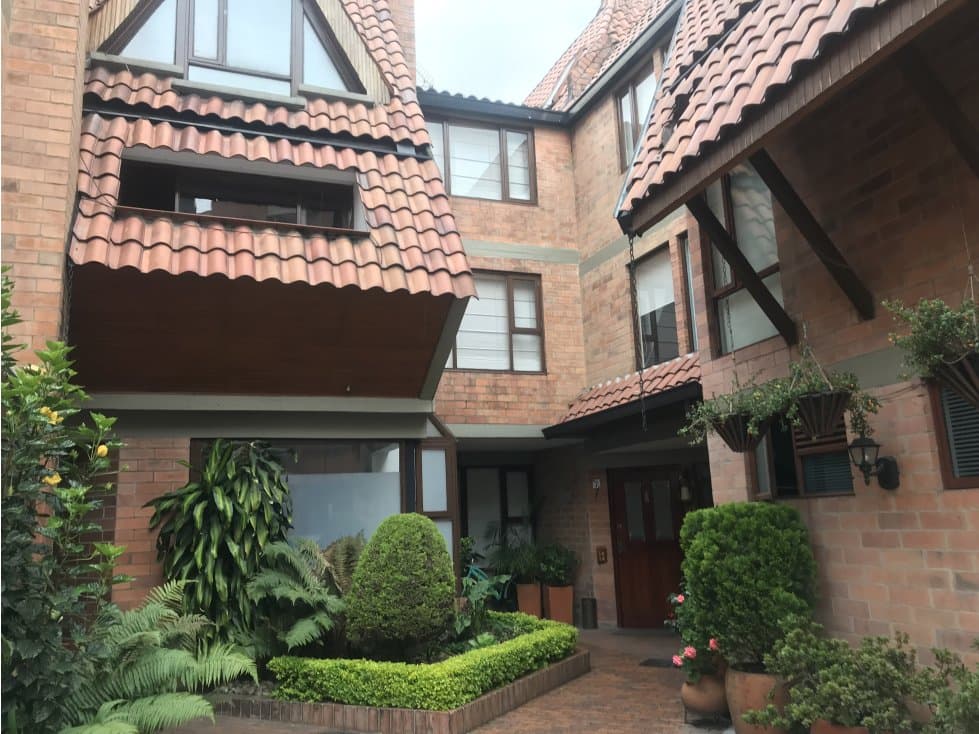 VENDO CASA EN CHICO NAVARRA - 1
