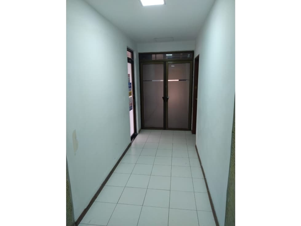 Oficina en Arriendo en Cartagena de Indias - El Centro - 1