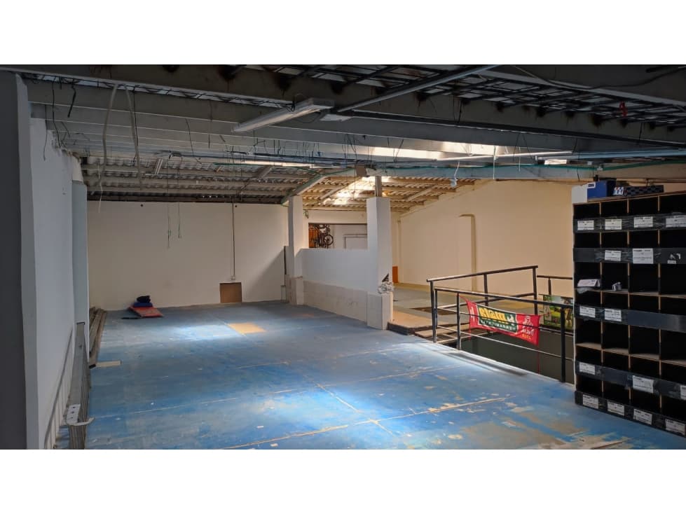 BODEGA INDUSTRIAL EN ARRIENDO BARRIO OLAYA , BOGOTA - 1