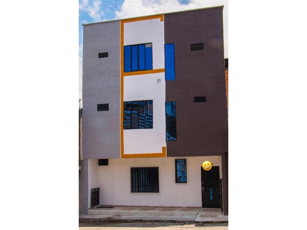 Edificio en Venta en el Barrio El Japón - 1