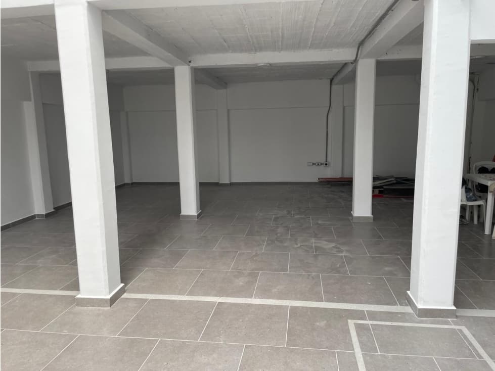 Bodega en venta en Alfonso López Excelente oportunidad de inversión - 1