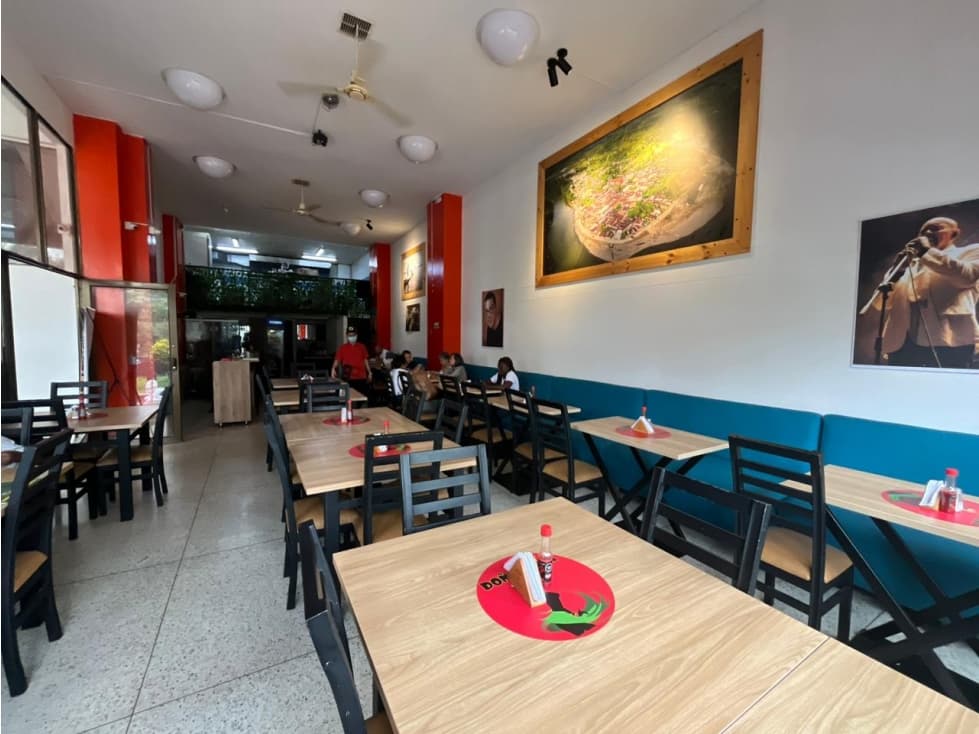 Local comercial en venta Doble altura con mezanine - 1