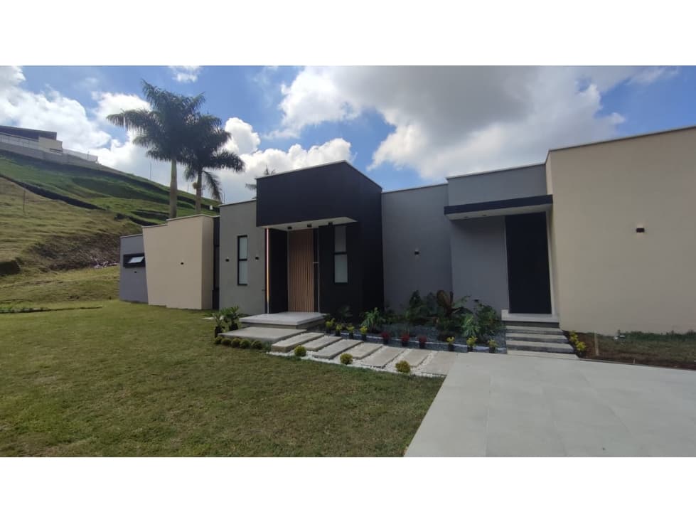 Hermosa casa campestre en venta, Dosquebradas - 1