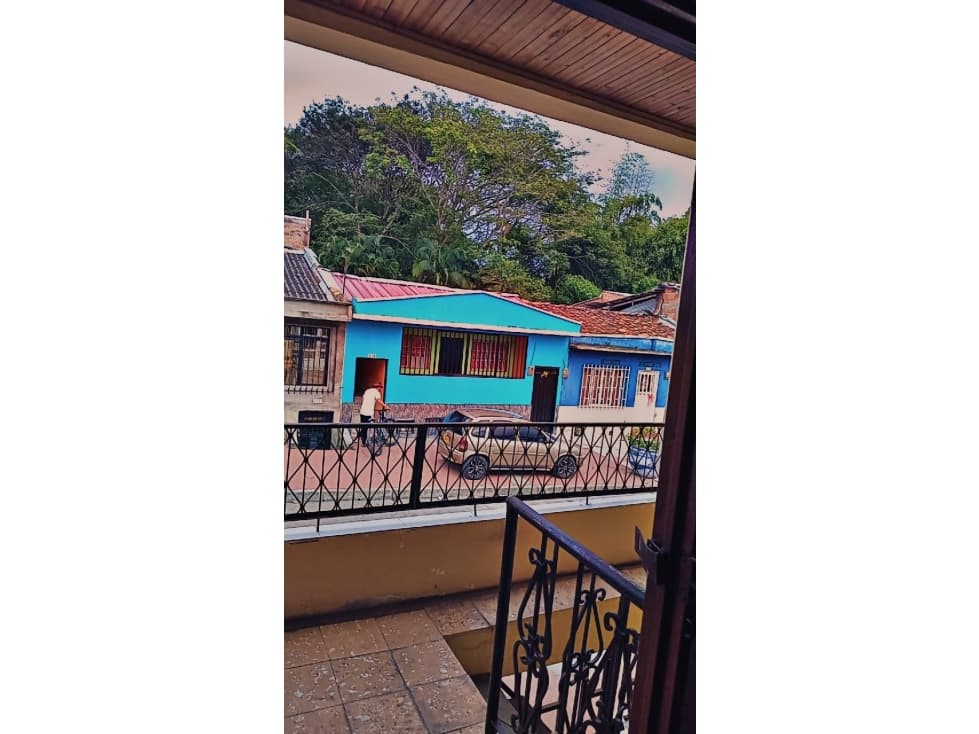 Casa en Venta en La Virginia, Risaralda con Rentas Independientes - 1