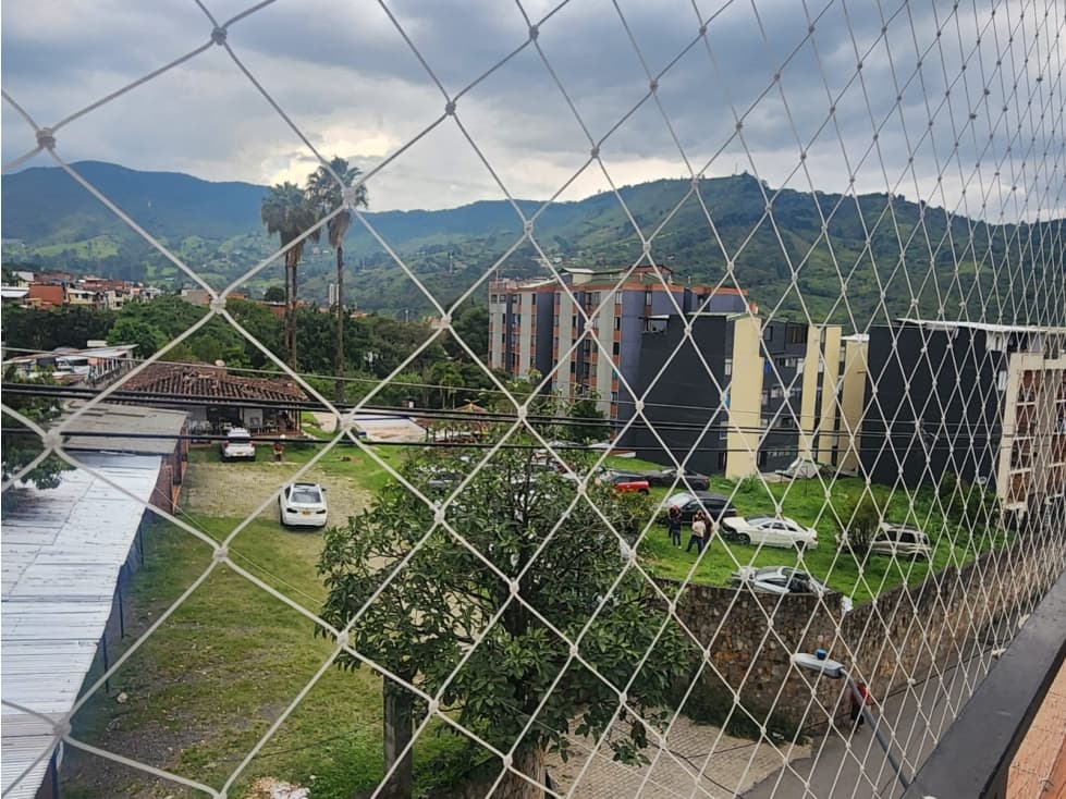 Venta Apartamento en ditaires itagui - 1