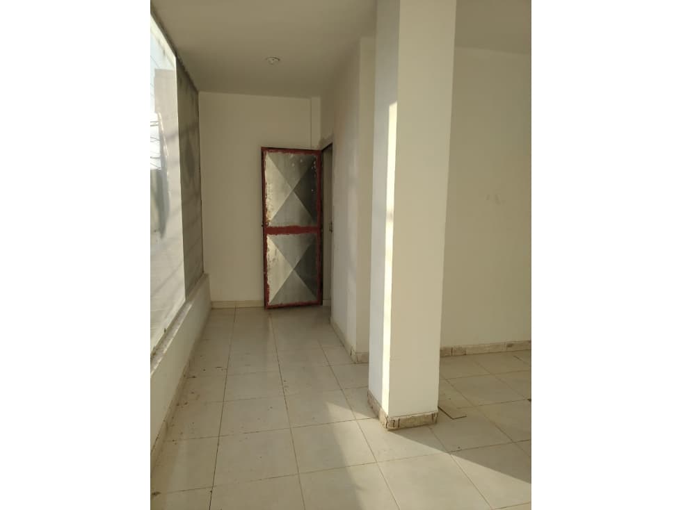 ARRIENDO OFICINA-BARRIO LOS ANGELES SECTOR LA CASTELLNA - 1