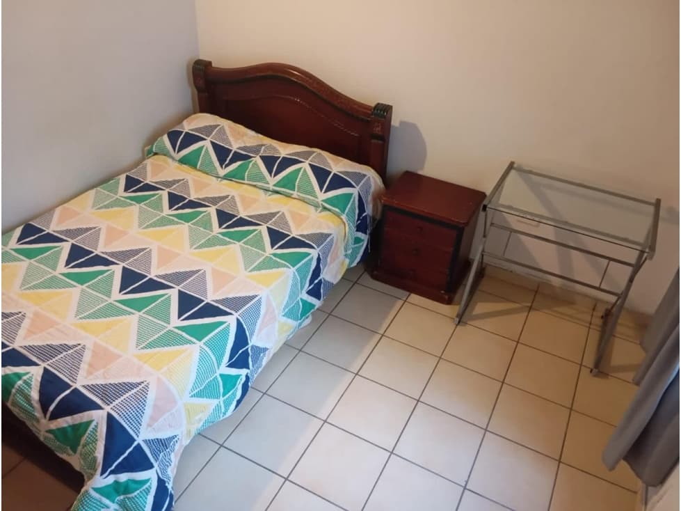 HABITACIÓN* en Arriendo (para MUJER solamente) Floridablanca - 1