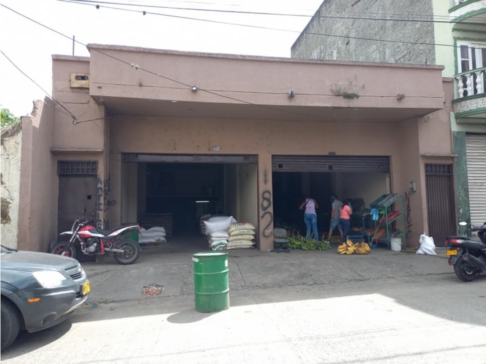 VENTA DE BODEGAS EN SECTOR COMERCIAL PLAZA DE MERCADO PALMIRA - 1