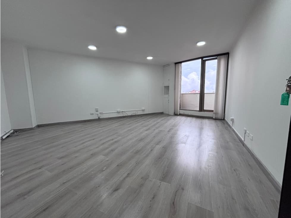 Arrienda Oficina Sector Palogrande, Manizales - Caldas - 1