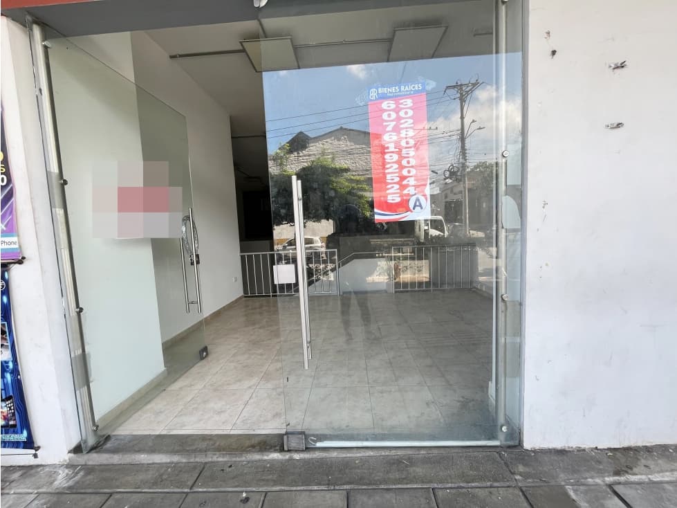 LOCA COMERCIAL EN ARRIENDO - UBICACION ESTRATEGICA Y SEGURA - 1