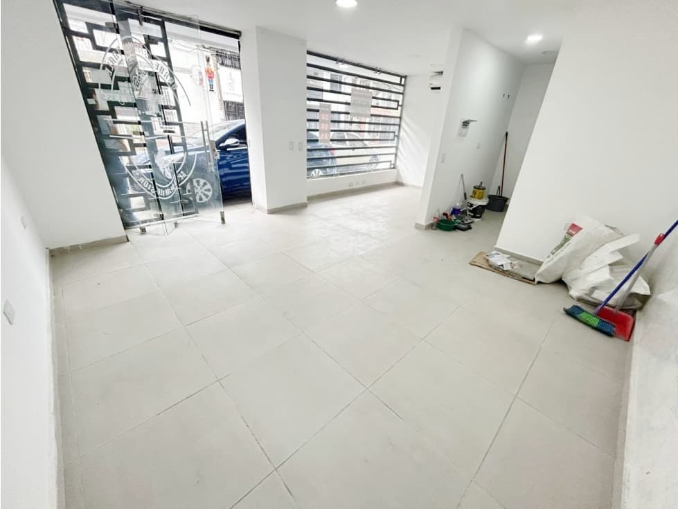 VENDO LOCAL / LA CAMPIÑA GIRON - 1