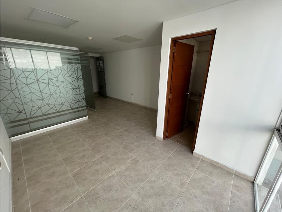 ARRIENDO OFICNA GARCIA ROVIRA / BUCARAMANGA - 1