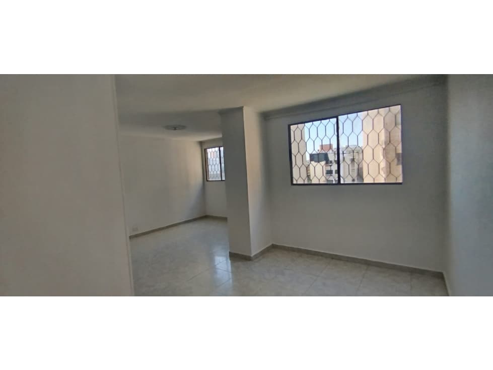 ARRIENDO APARTEMENTO EN CIUDAD JARDIN, BARRANQUILLA - 1