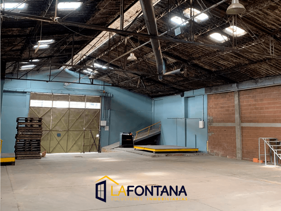 Venta de Bodega en el sector de Liborio - 1